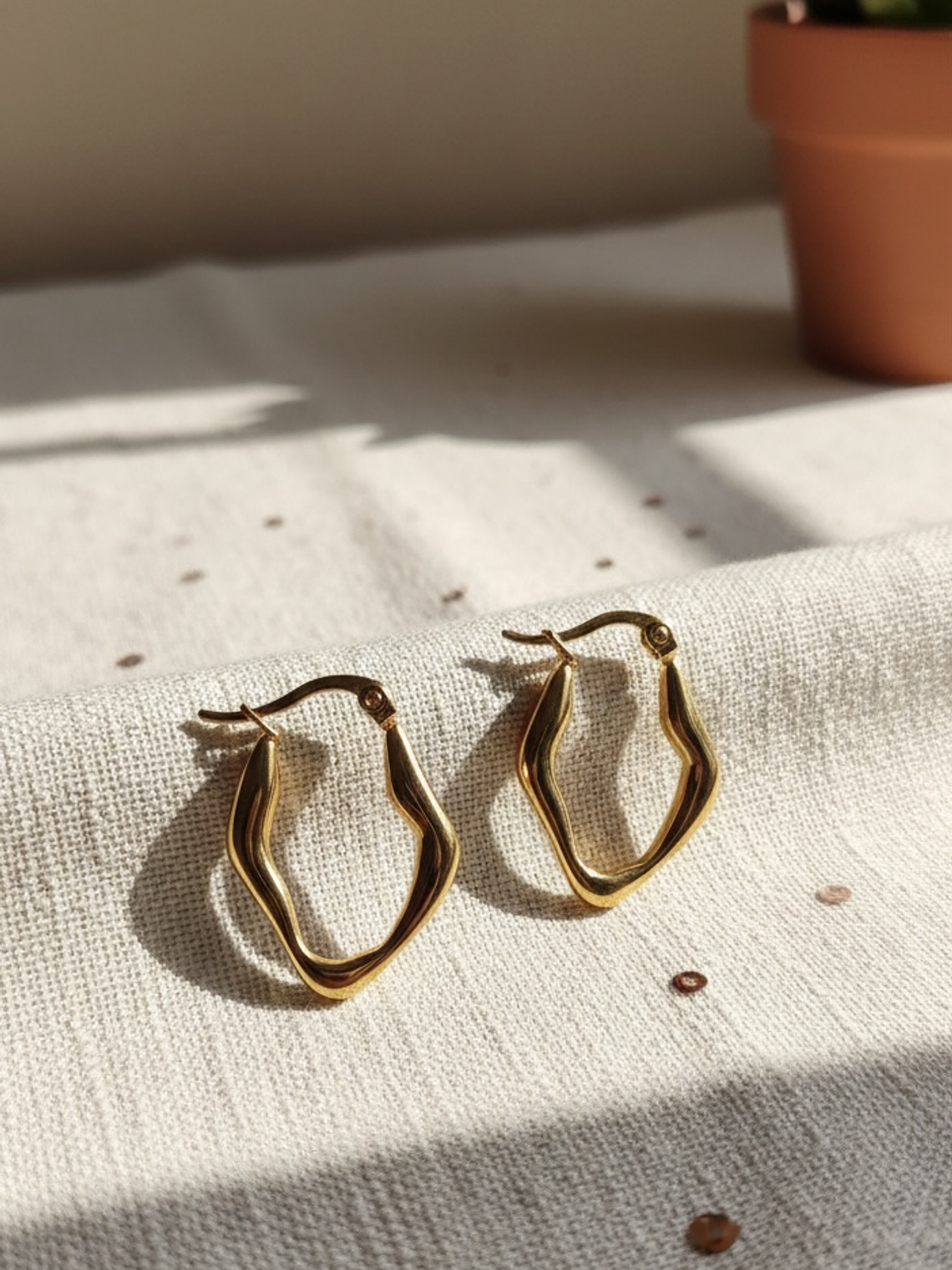 Argollas Estilo Geométricas (Doradas) 2