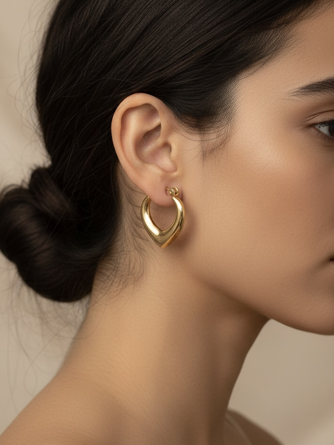 Argollas en Forma de Diamantes Lisas (Doradas) 1