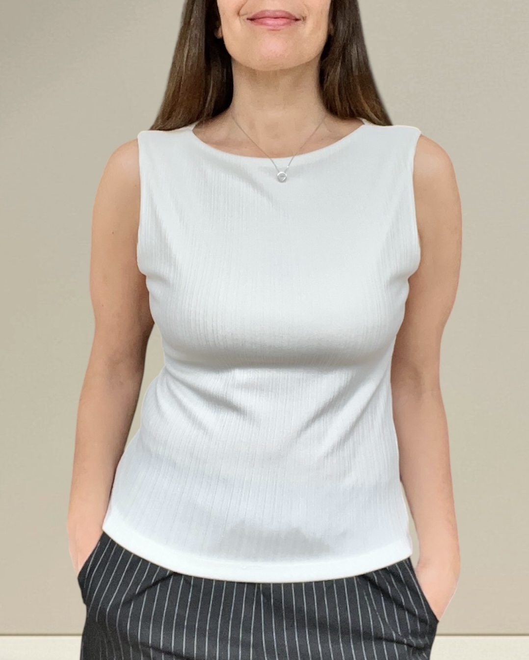 Polera plisada sin mangas Catania