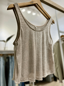 Top de malla con brillo
