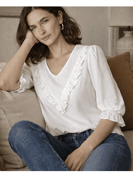 Blusa blanca cuello en v con volado delantero - Victoria