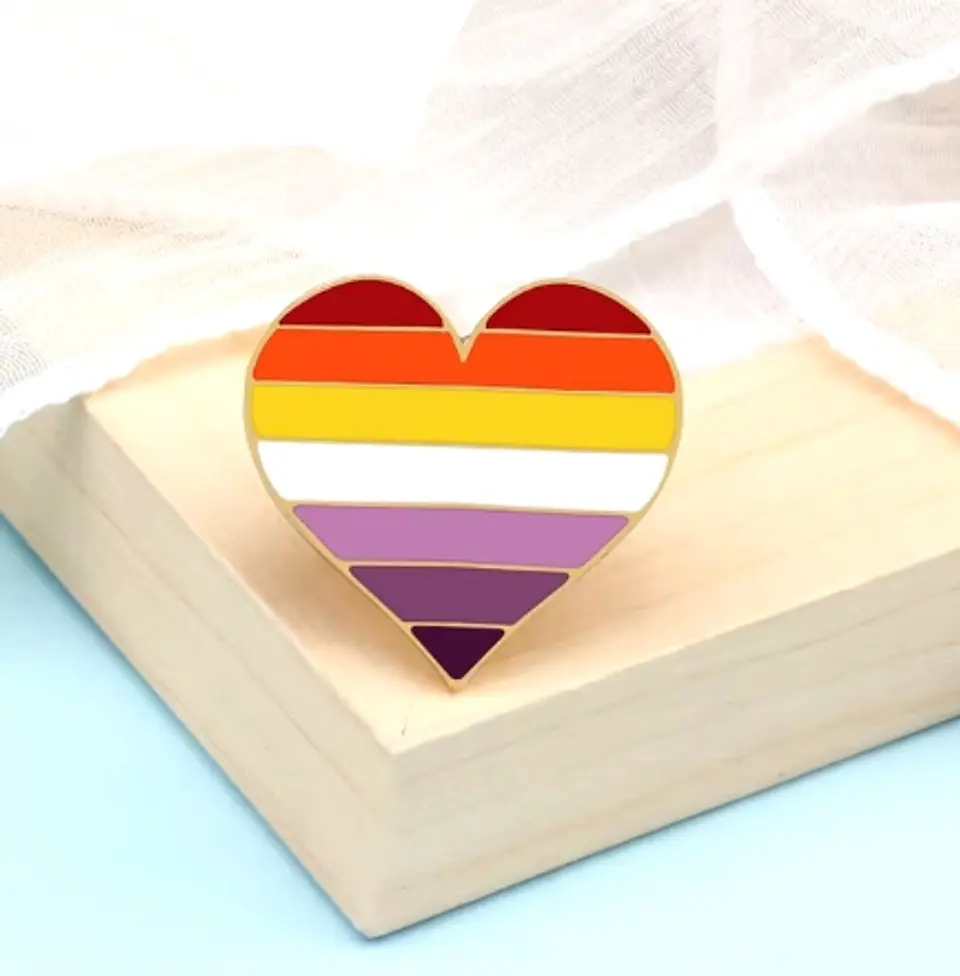 Pines Orgullo LGBTQ+ 🏳️‍🌈 – Diversidad Sexual y de Género para Llevar Puesta 🦋✨  10