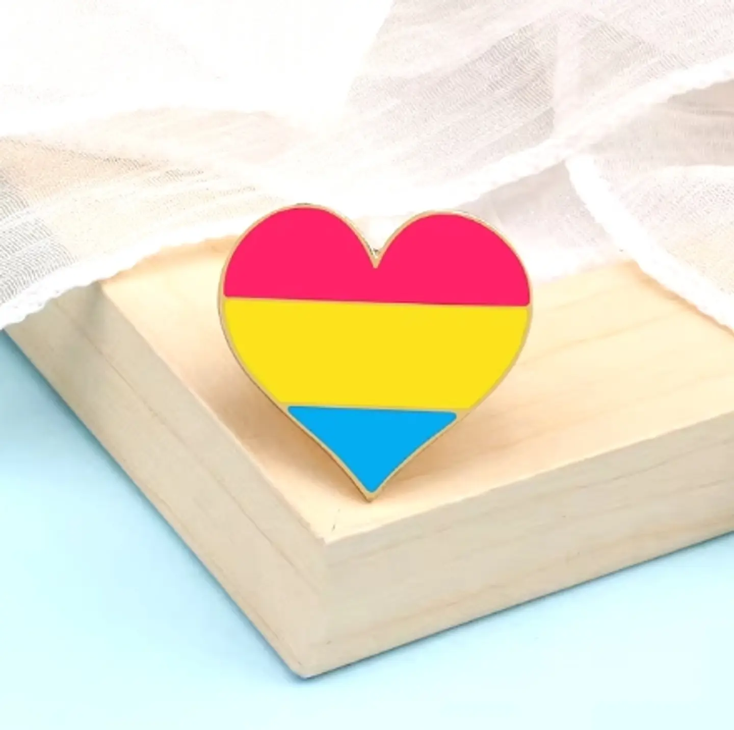 Pines Orgullo LGBTQ+ 🏳️‍🌈 – Diversidad Sexual y de Género para Llevar Puesta 🦋✨  14