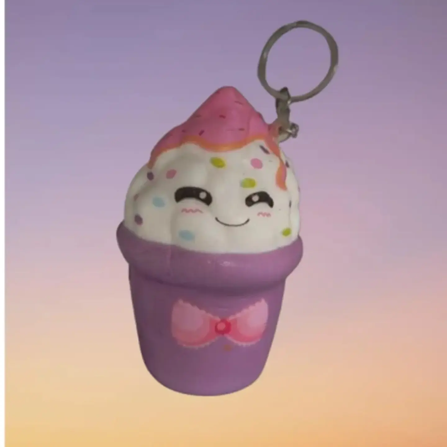 Llaveros Squishy 🍦🧁🦄 – Antiestrés Sensorial para Llevar a Todas Partes 11