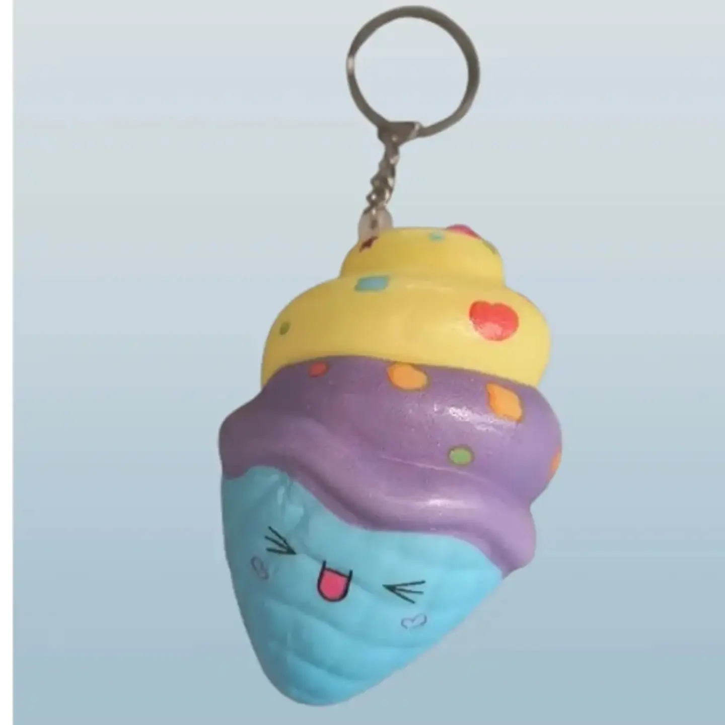 Llaveros Squishy 🍦🧁🦄 – Antiestrés Sensorial para Llevar a Todas Partes 13
