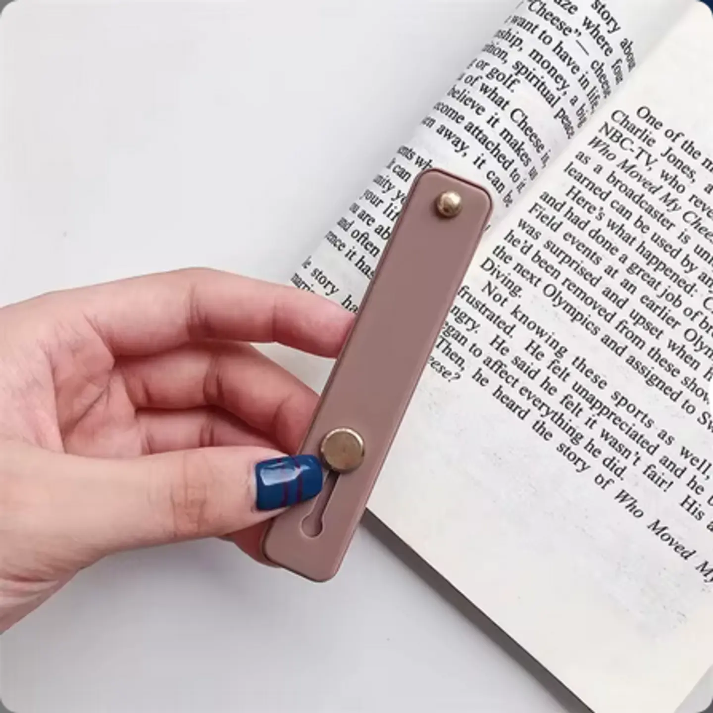 Correa Adhesiva para Celular – Agarre Seguro y Cómodo para Tus Dedos 🤲📱 11