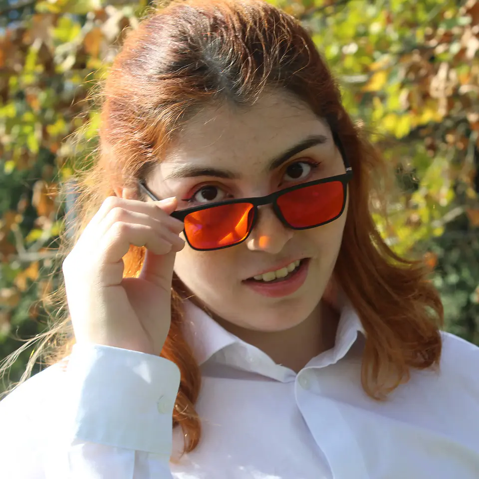 Lentes Pluma – Protección visual ultraliviana para tu sensibilidad 5