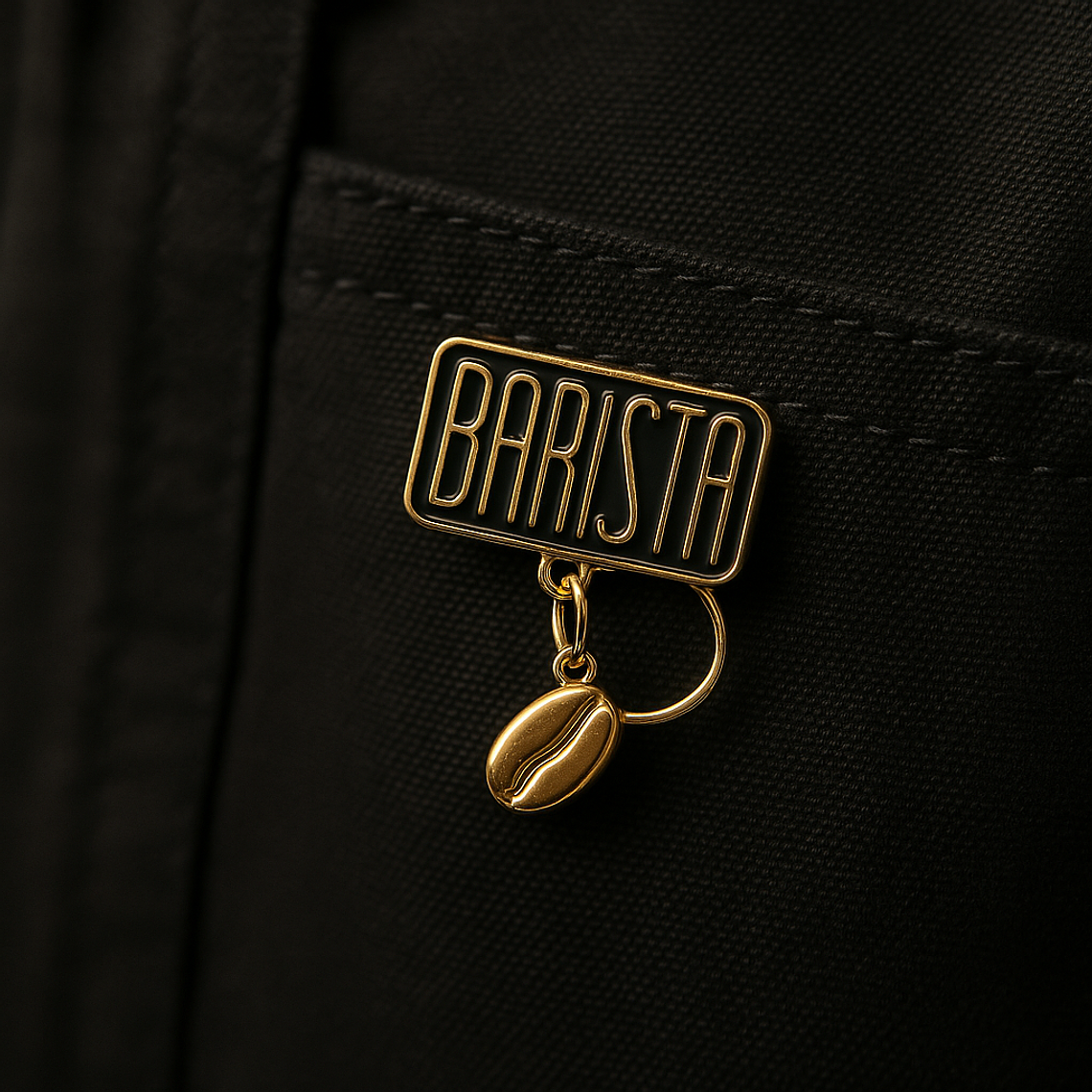 Pin BARISTA – Accesorio Metálico Premium para Baristas y Coffee Lovers | El Passo 2
