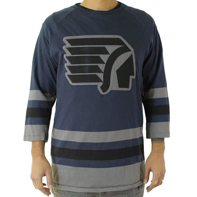 Long Sleeve DC  Clarck 1