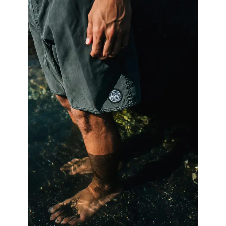 Volley Volcom Men Center Trunk 17 4