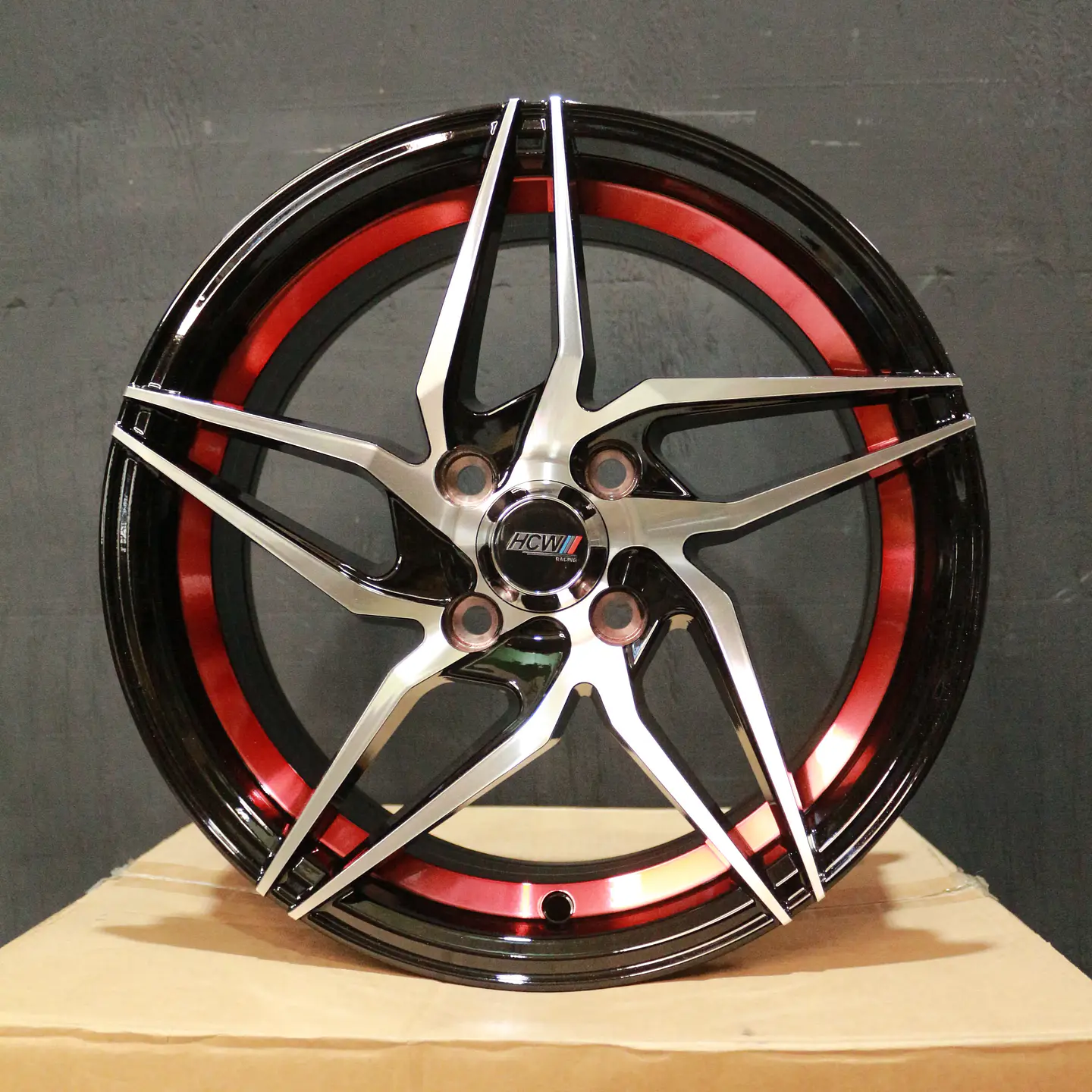 15X685B Llanta Aro 15X7 4X100 Mbr Et 32 1