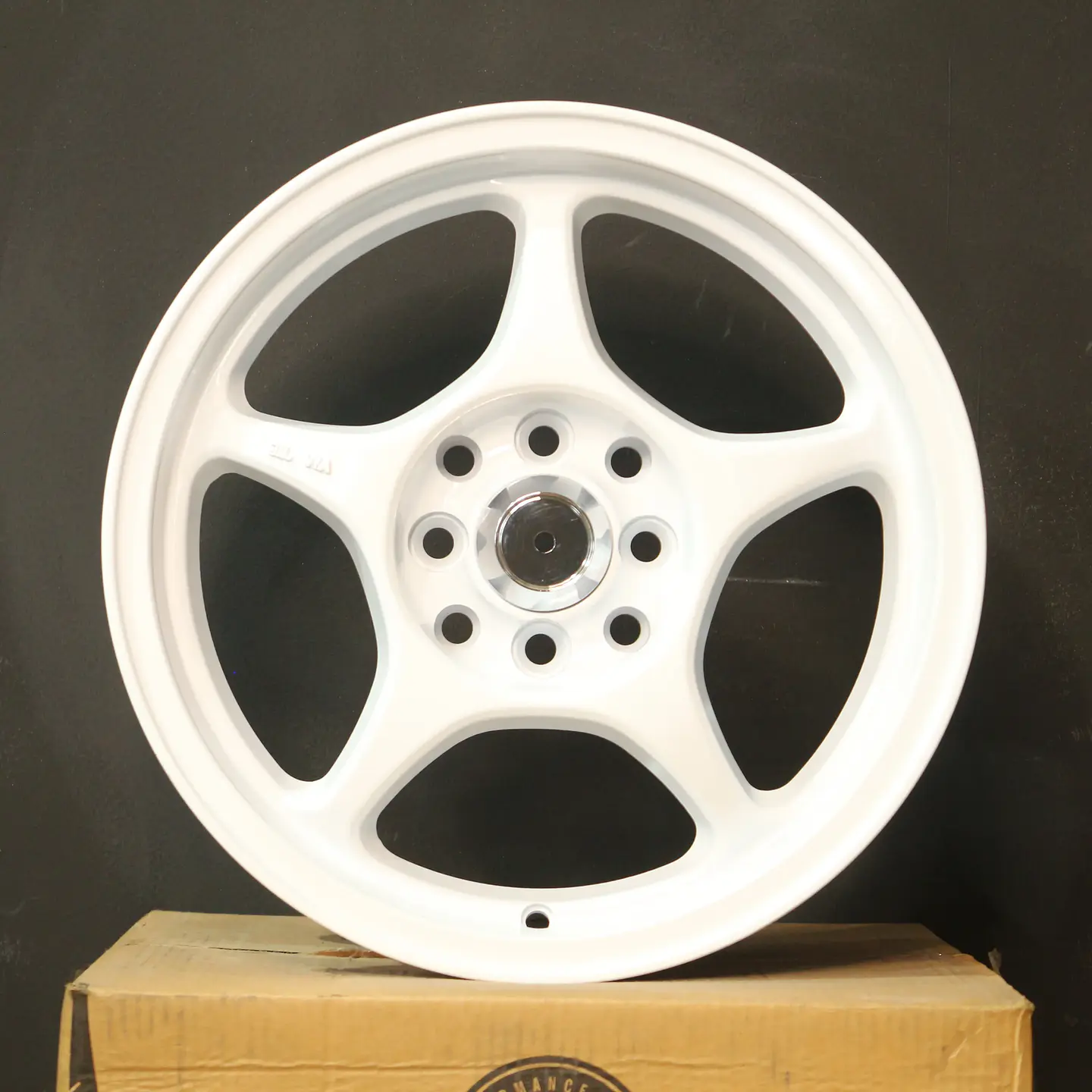 530235610W Llanta Aro 15X6.5 4X100/114.3 W Et 35 1
