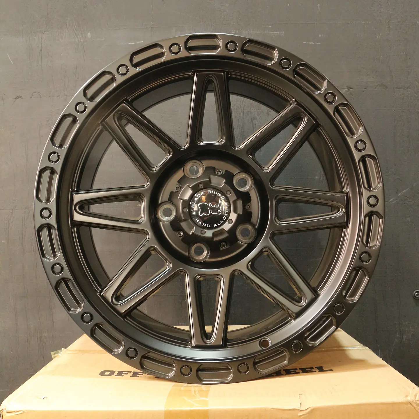 X02179530B1M5 Llanta Aro 17X9 5X130 X021 B1M5 Et 10 1