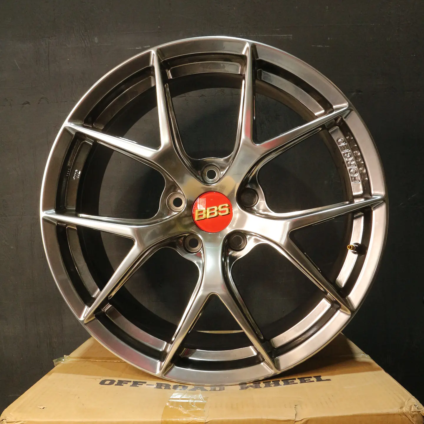 G59988545HB Llanta Aro 18X8.5 5X114.3 G599 Hb Et 38 1