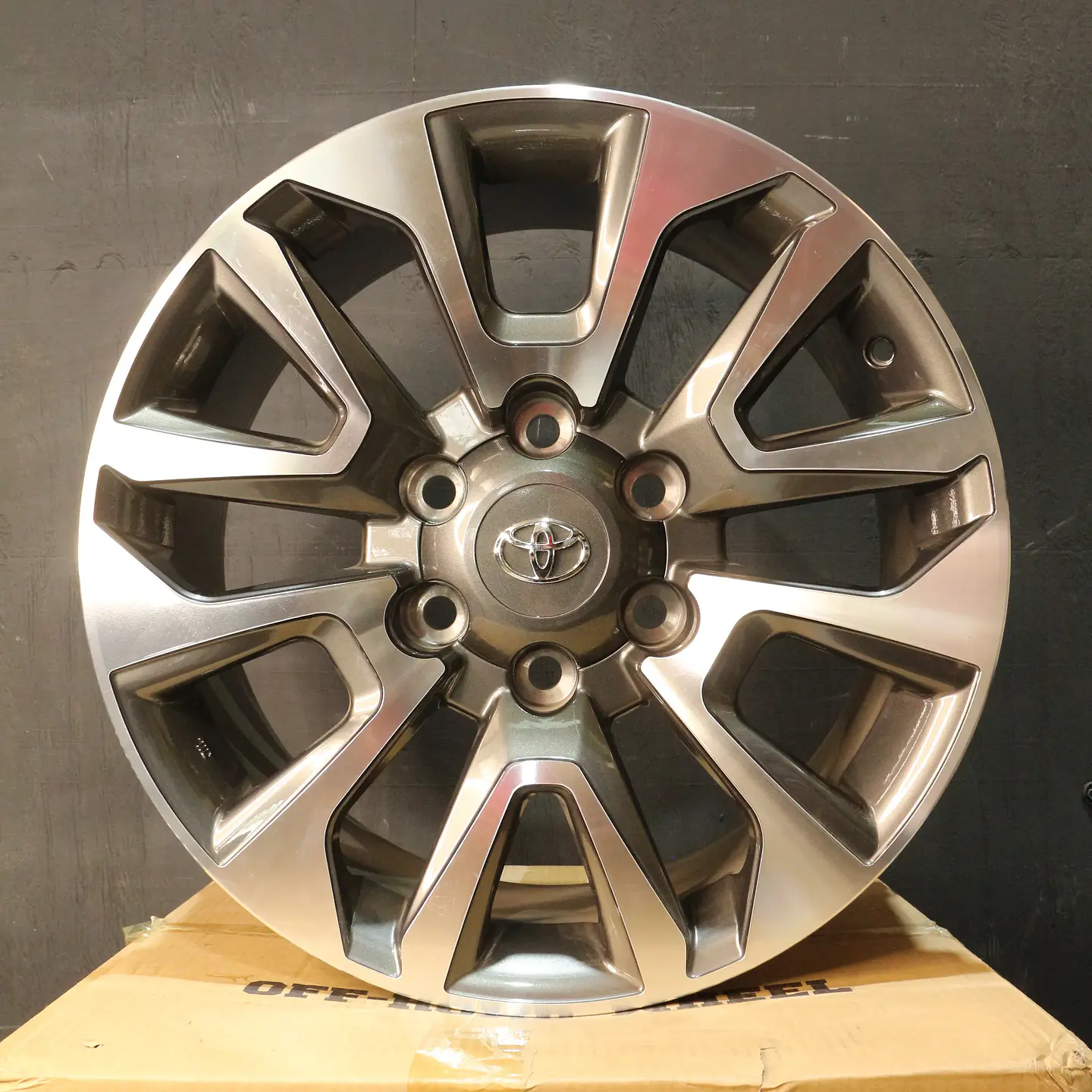 H887F88630MG Llanta Aro 18X8 6X139 Mg Et 25 1