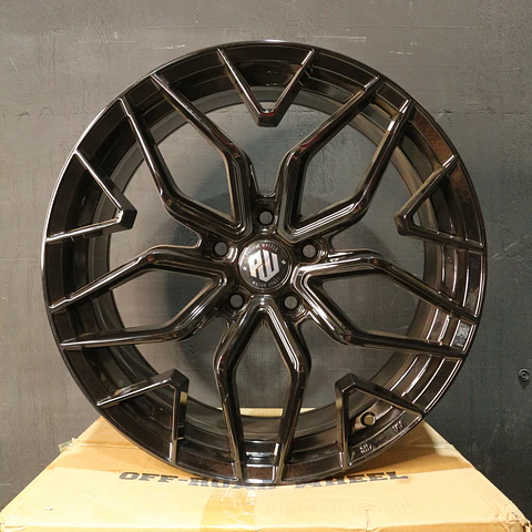 SPEEDMASTER88512B Llanta Aro 18X8.5 5X112 Bm Et 35