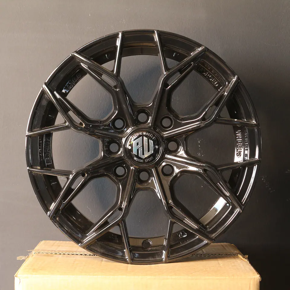 GYRF461045B Llanta Aro 14X6 4X100/114.3 B Et 35 1