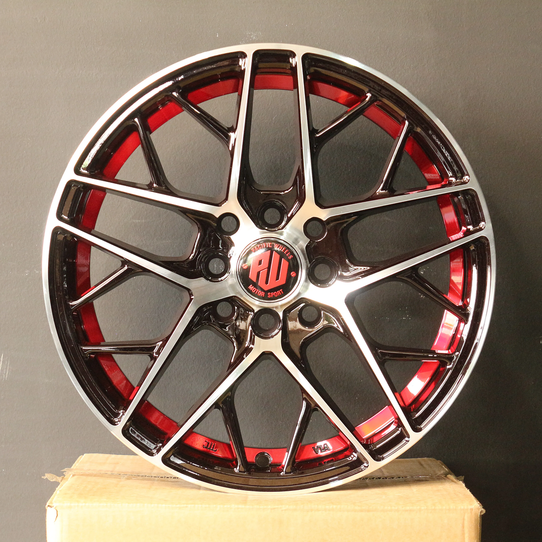 HURR571045BMUCRED Llanta Aro 15X7 4X100/114 Bmucred Et 35 1