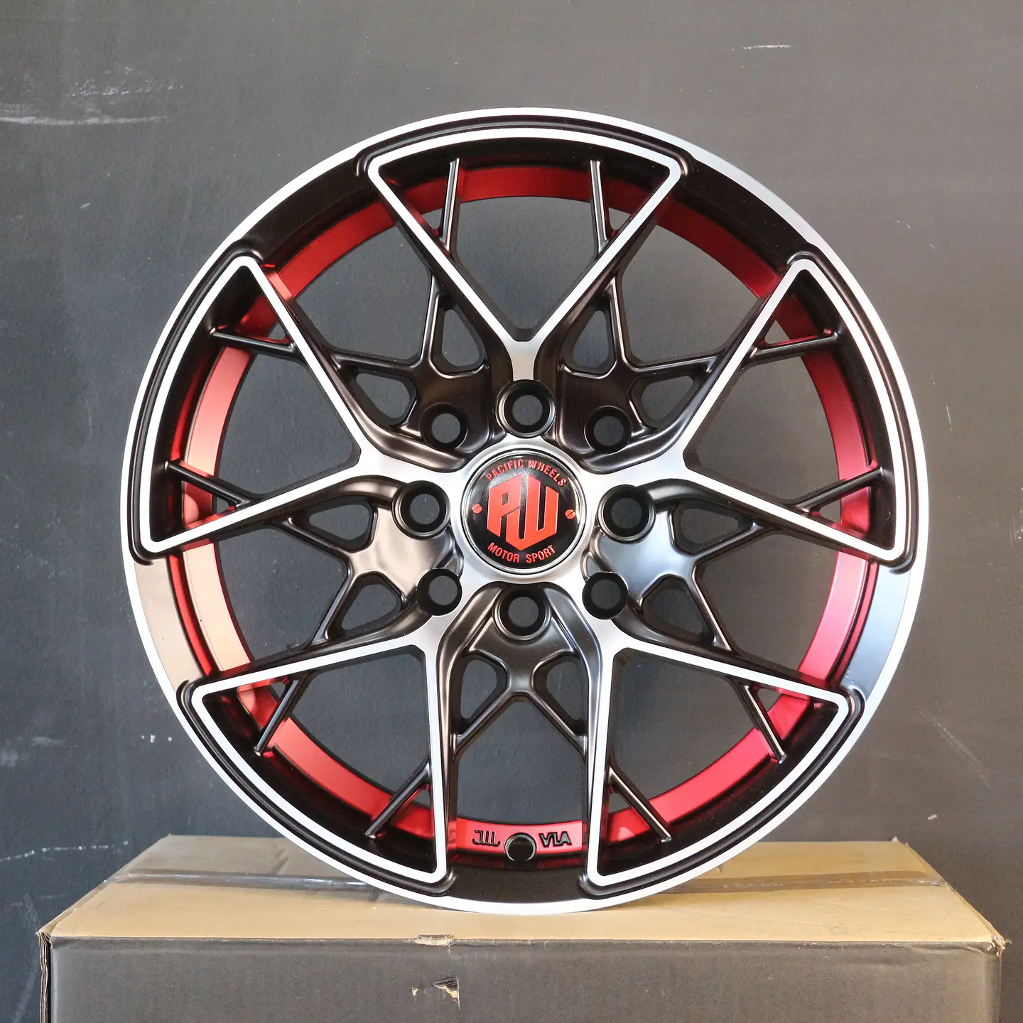 MIGL461045MBMUCRED Llanta Aro 14X6 4X100/114 Mbmucred Et 35 1
