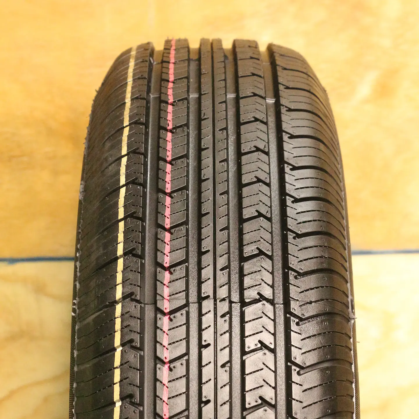 Neumático 175/70R13 ROADWING RW581 82H 3