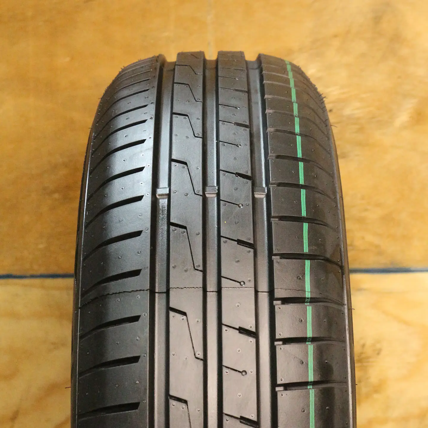 Neumático 175/70R14 TRANSERENUS ECO TRANSMATE HT 84T 2