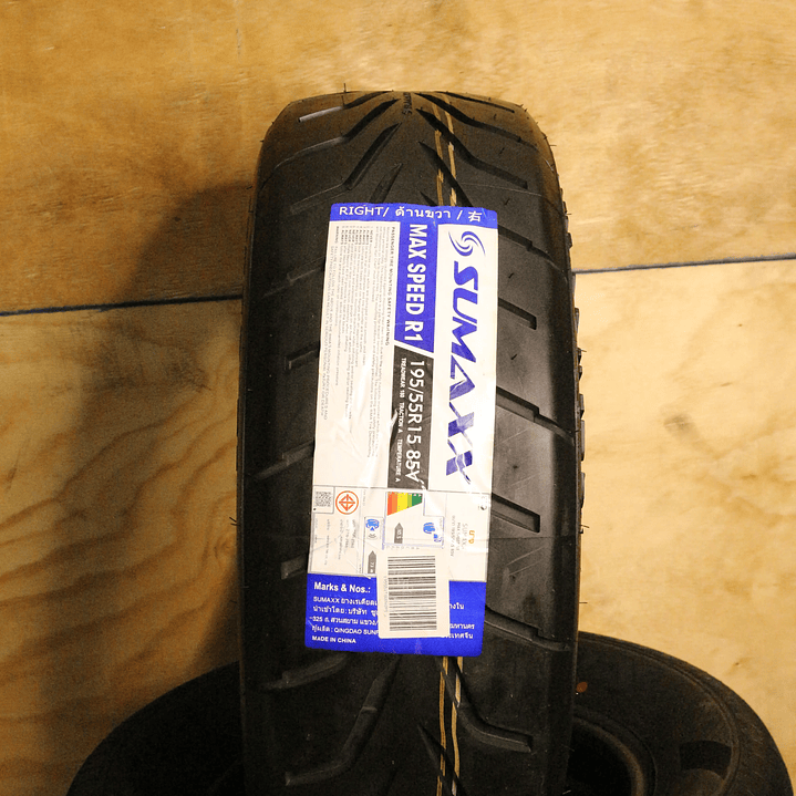 Neumático 195/55R15 SUMAXX MAX SPEED R1 DERECHO 85V   4