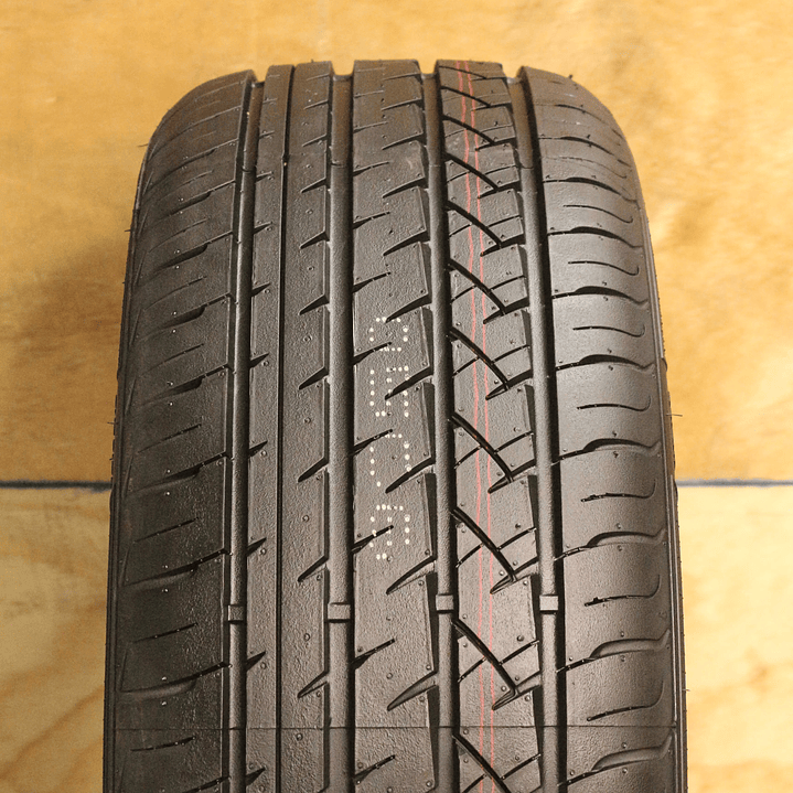 Neumático 205/50R17 SONIX UHP 8 93W     5