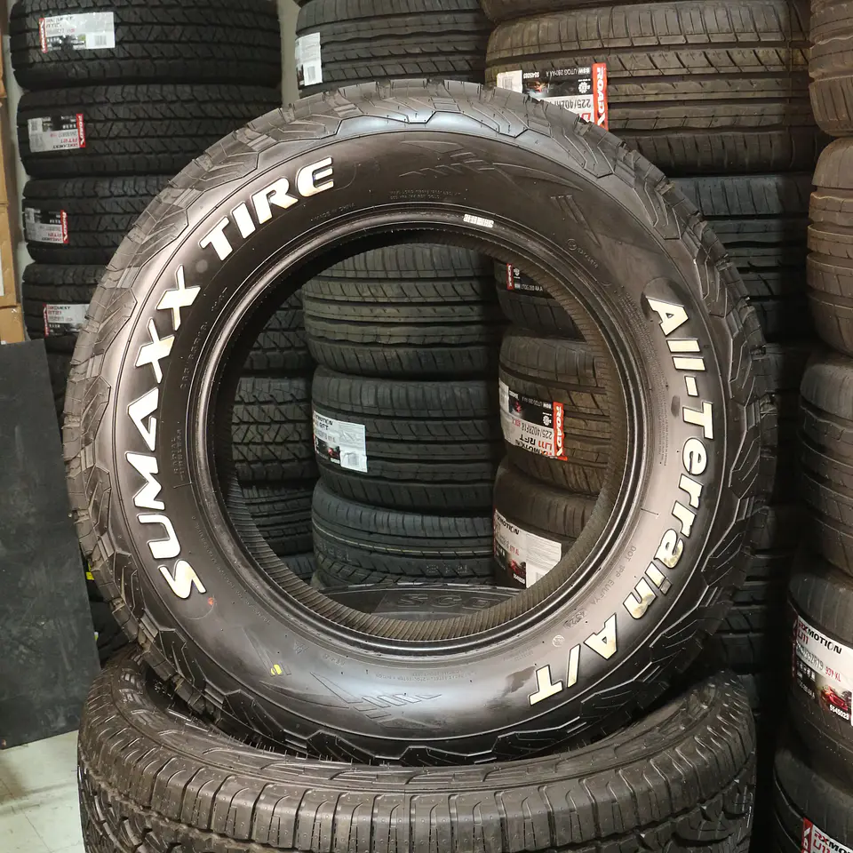 Neumático 265/65R18 SUMAXX AT 114T 3