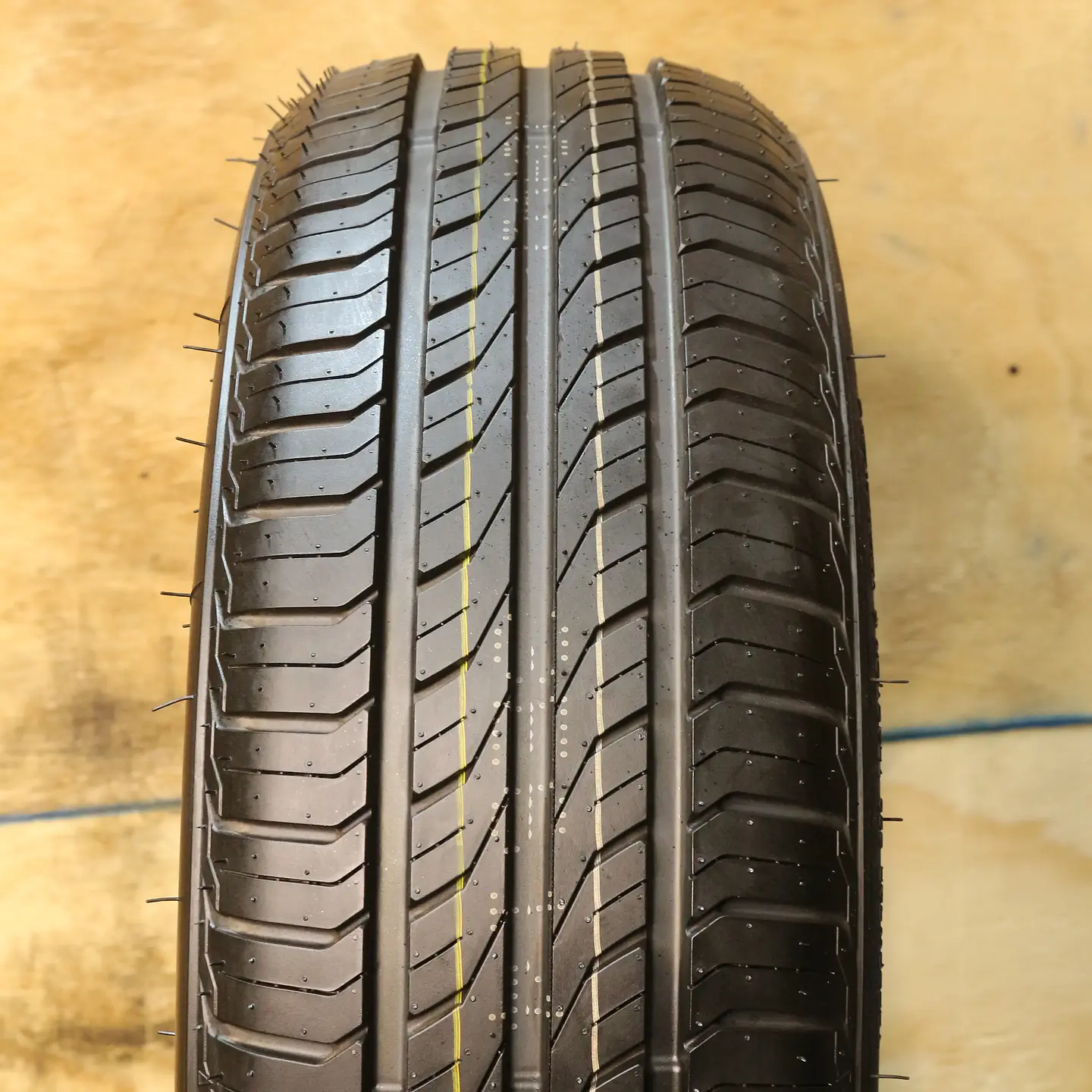Neumático 165/55R15 SONIX PRIMESTAR 66 75V 2