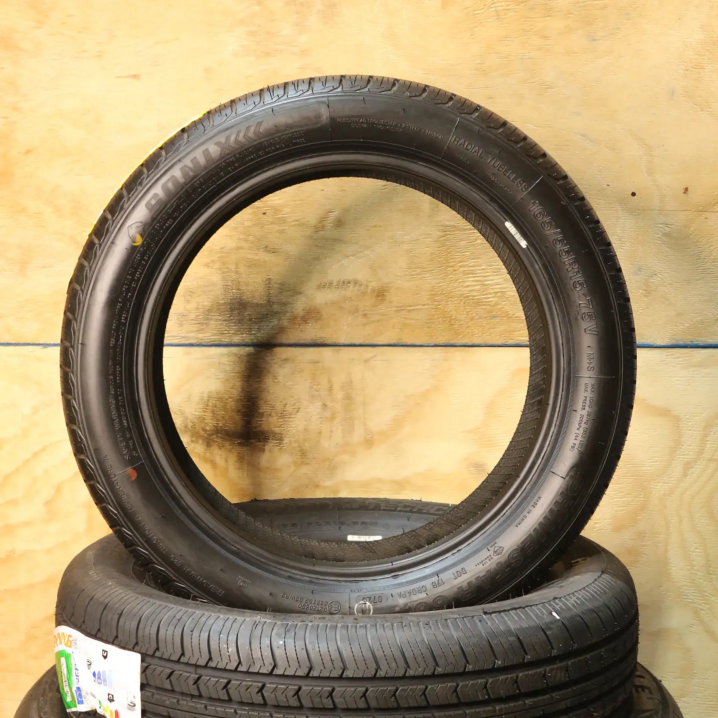 Neumático 165/55R15 SONIX PRIMESTAR 66 75V 3