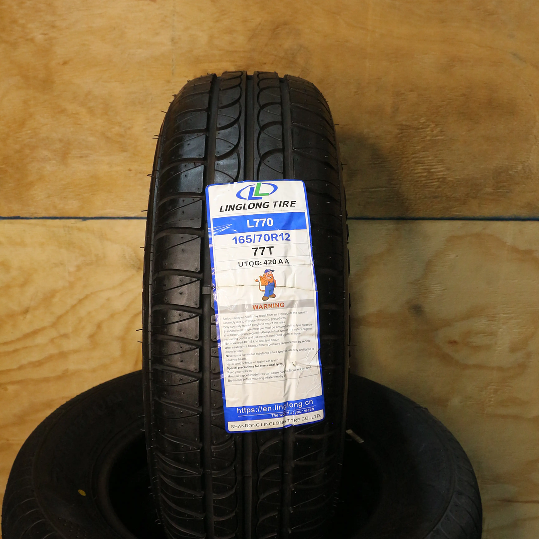 Neumático 165/70R12 LINGLONG LETRA BLANCA 77T 1