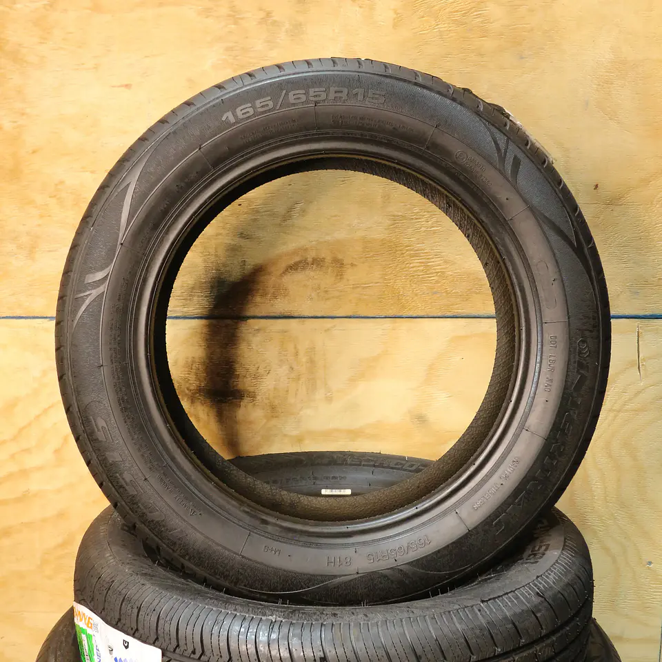 Neumático 165/65R15 INTERTRAC 81H 3