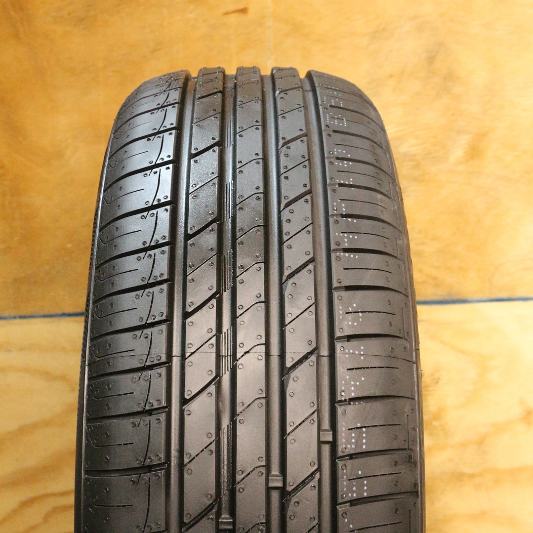 Neumático 185/55R16 ROADX H12 83V 2
