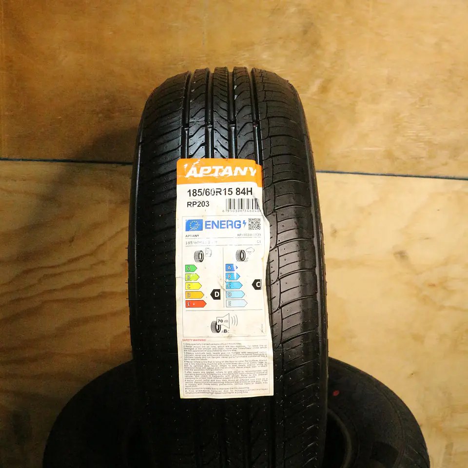 Neumático 185/60R15 APTANY RP203 84H 1