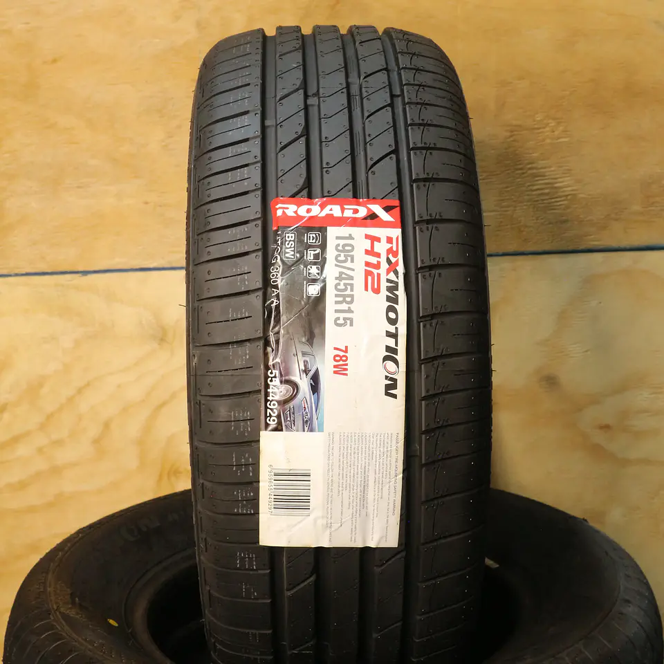 Neumático 195/45R15 ROADX H12 78W 1