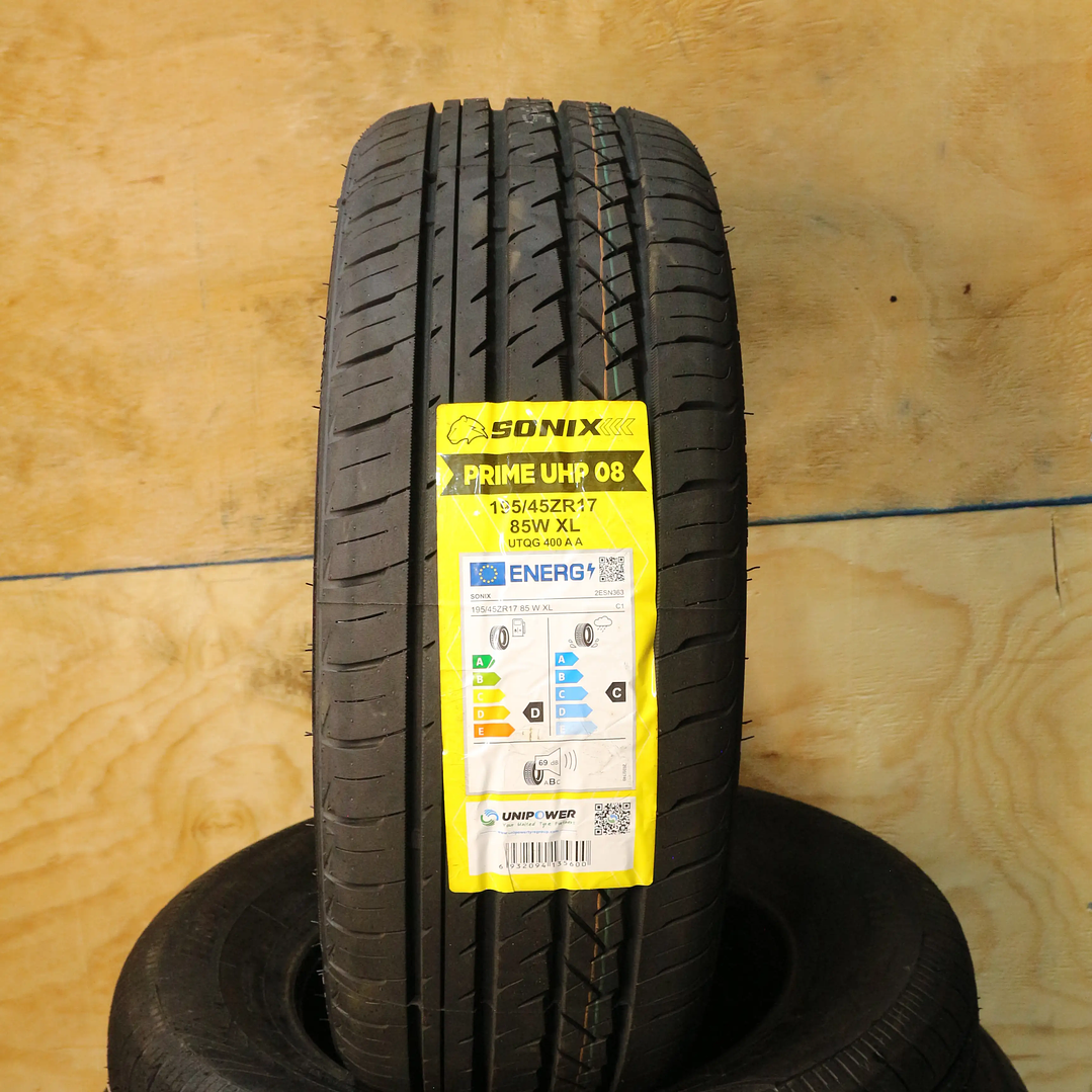 Neumático 195/45R17 SONIX UHP 8 85W XL 1