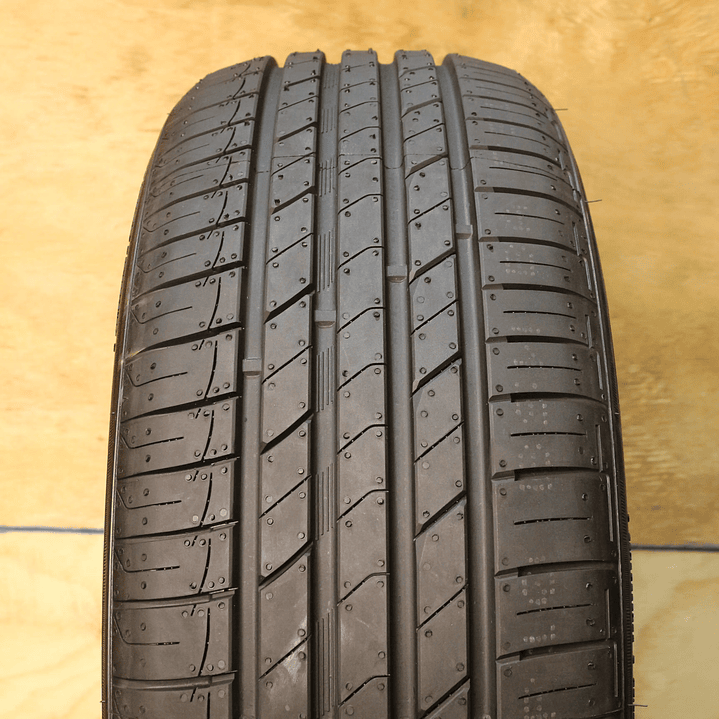 Neumático 195/55R16 ROADX H12 91V XL 3