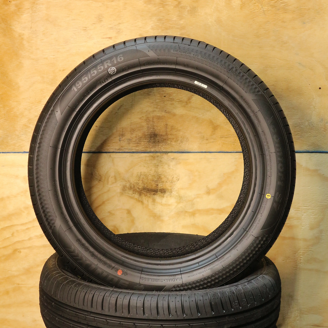 Neumático 195/55R16 87V SONIX XCOMFORT S7     3
