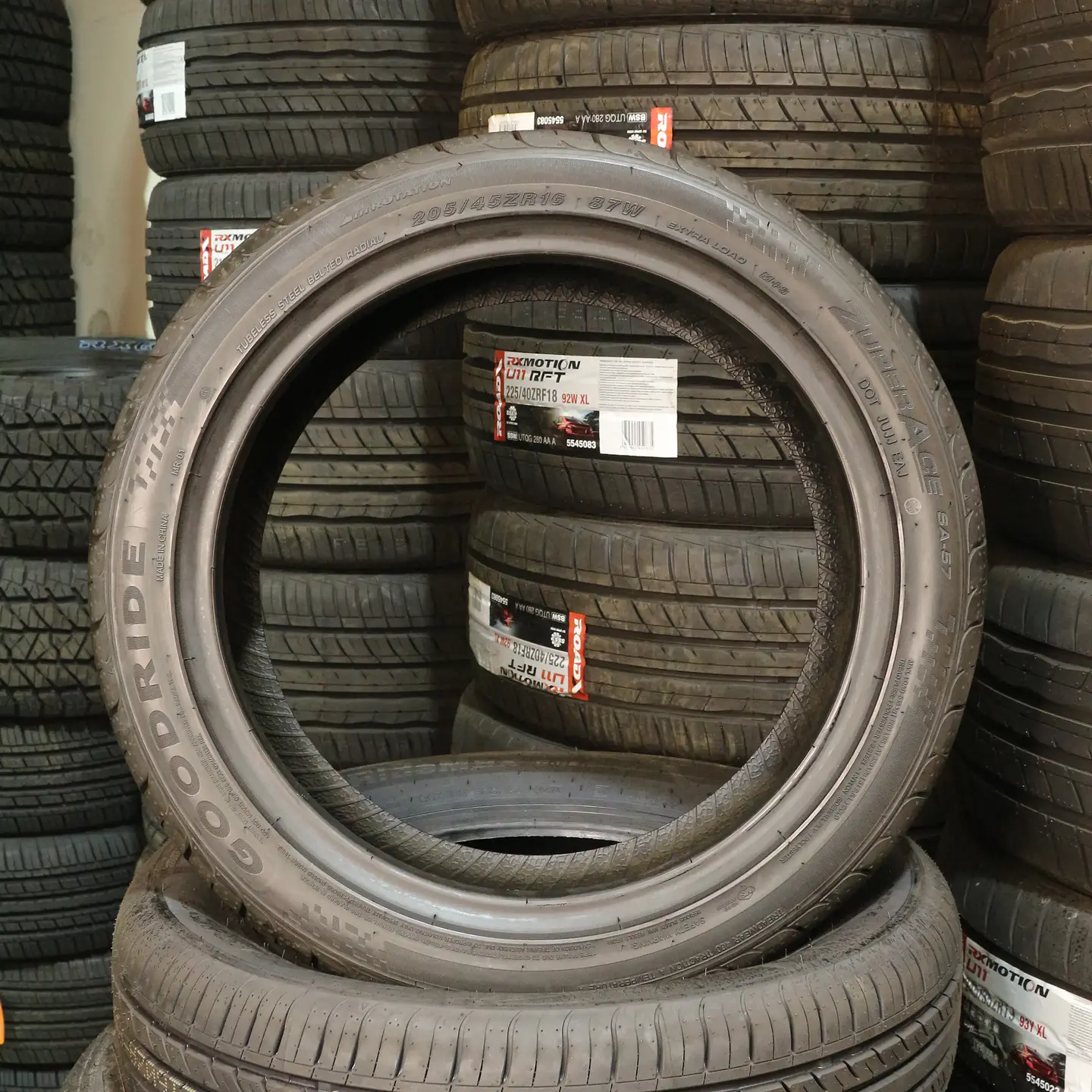 Neumático 205/45R16 GOODRIDE SA57 87W 3