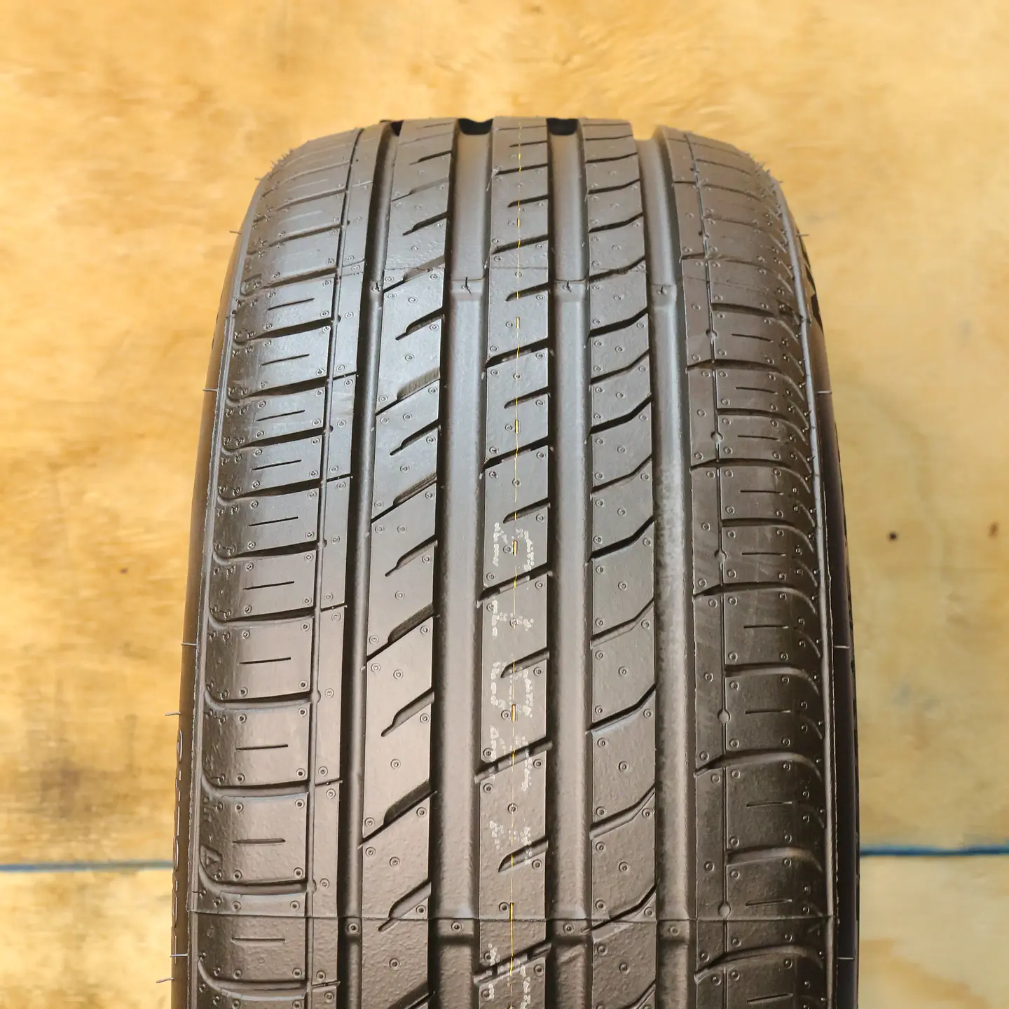 Neumático 205/45R17 NEXEN NF SU1 88V 2