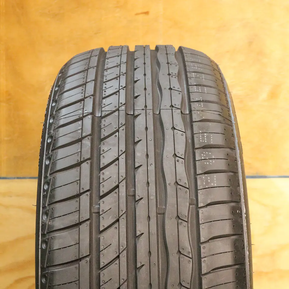 Neumático 205/45ZR17 ROADX U11 88W 2