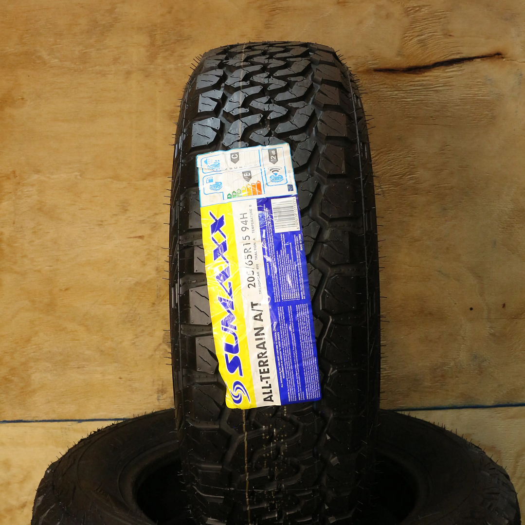 Neumático 205/65R15 SUMAXX AT 94H 1