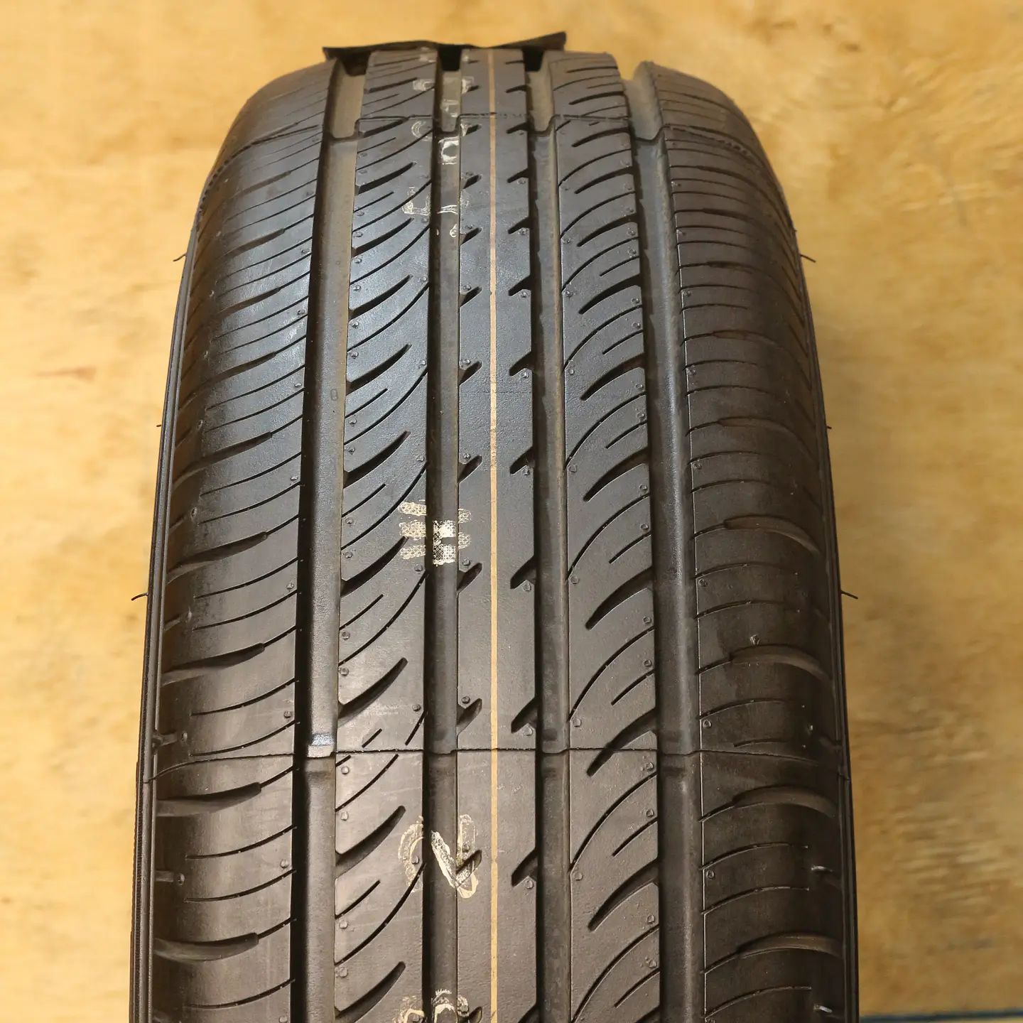 Neumático 205/65R15 DUNLOP SPT1 94T 2