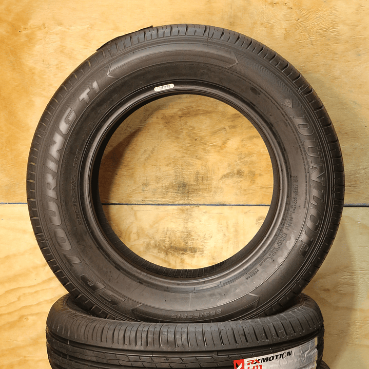 Neumático 205/65R15 DUNLOP SPT1 94T      3