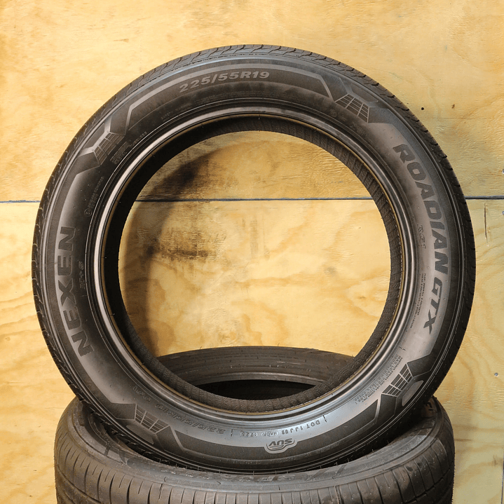 Neumático 225/55R19 NEXEN ROADIAN GTX 99W 3