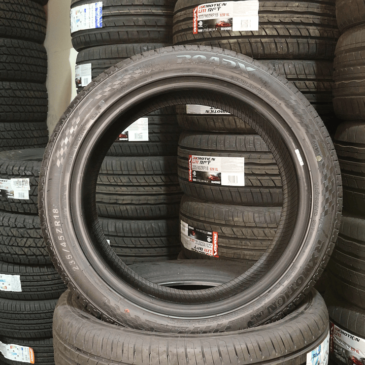Neumático 235/45R18 ROADX U11 98Y 3