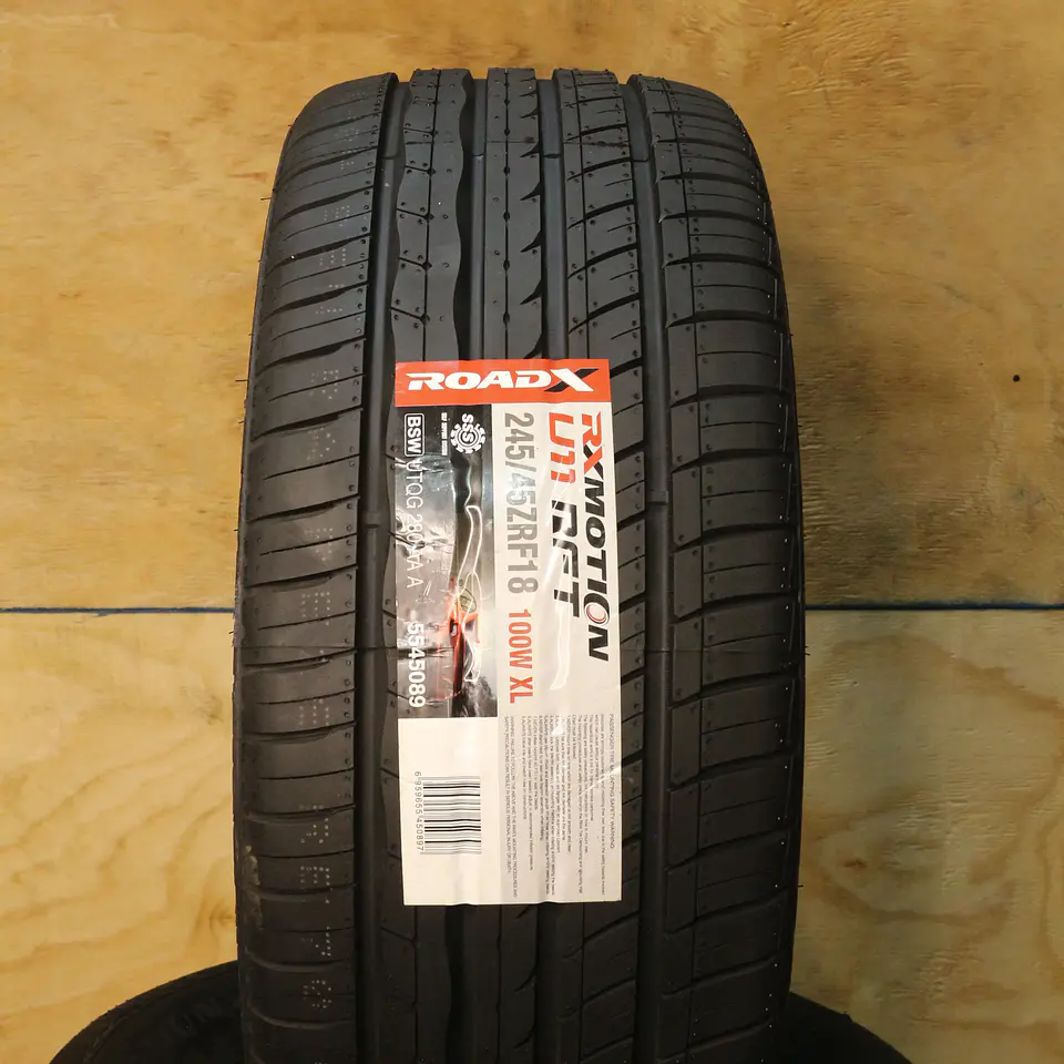 Neumático 245/45ZR18 ROADX U11 1