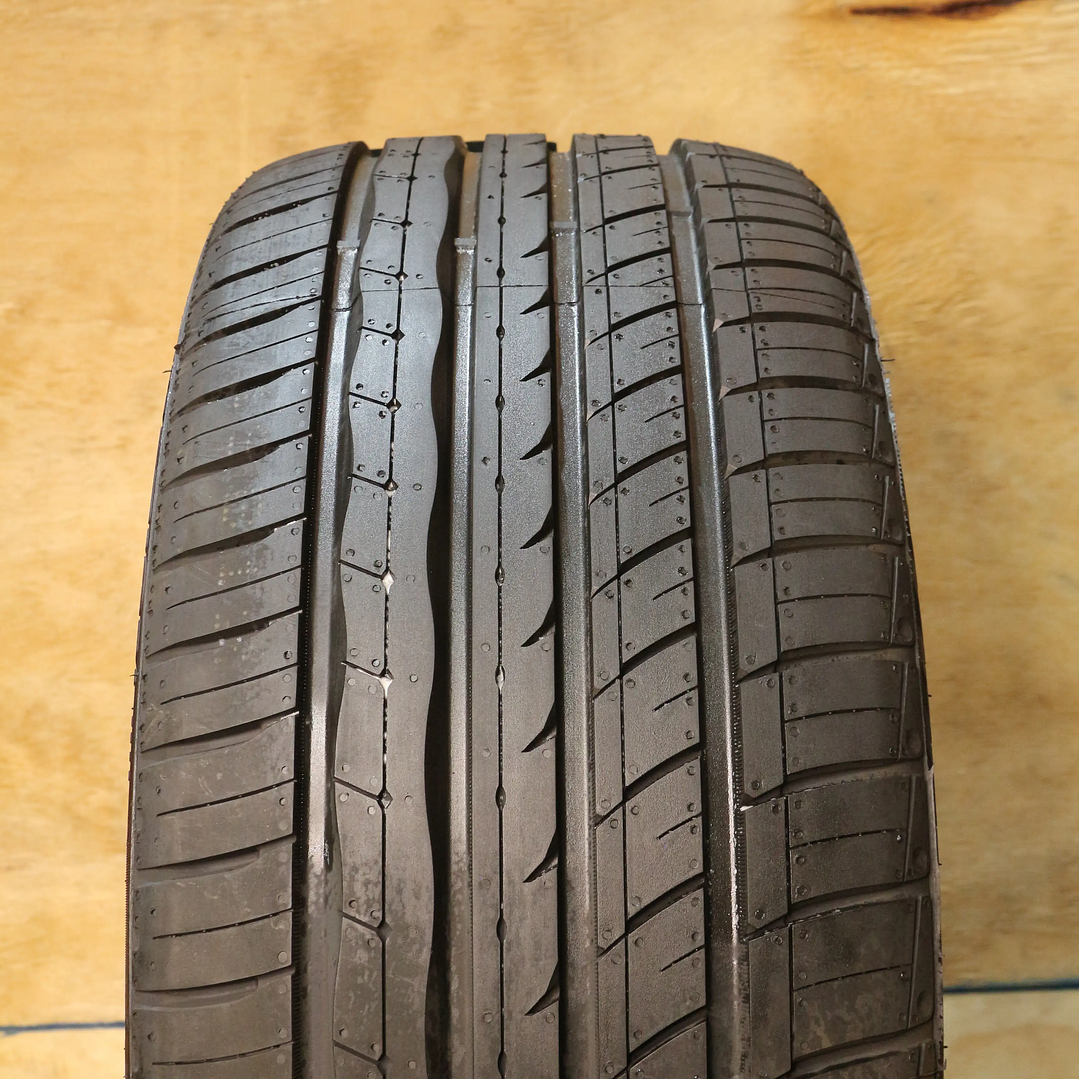 Neumático 245/40ZR19 ROADX U11 98Y 2