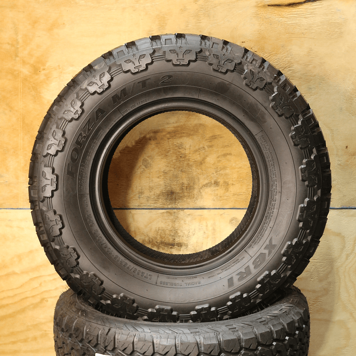 Neumático 235/75R15 XBRI MT2 104/101Q 4