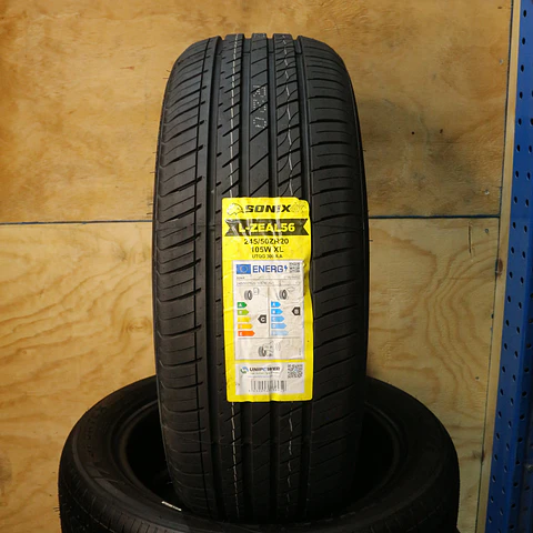 Neumático 245/50R20 SONIX LZEAL 56 105W